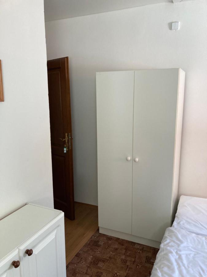 Chalupa A Apartmany Lojka Benecko Exterior photo